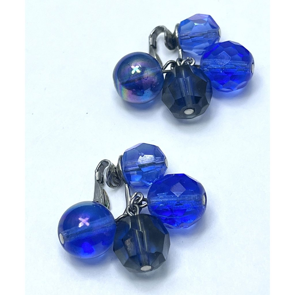 Vintage Vogue Blue Crystal Glass Earrings 65$